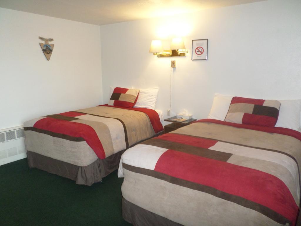 Cliff Palace Motel Blanding Ngoại thất bức ảnh